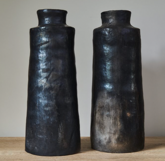 Agriate Black Pottery